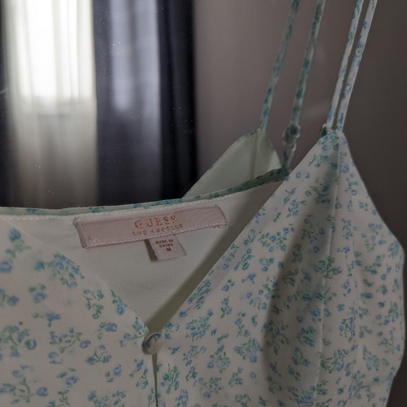 guess white and blue floral tank - Picture 3 of 4
